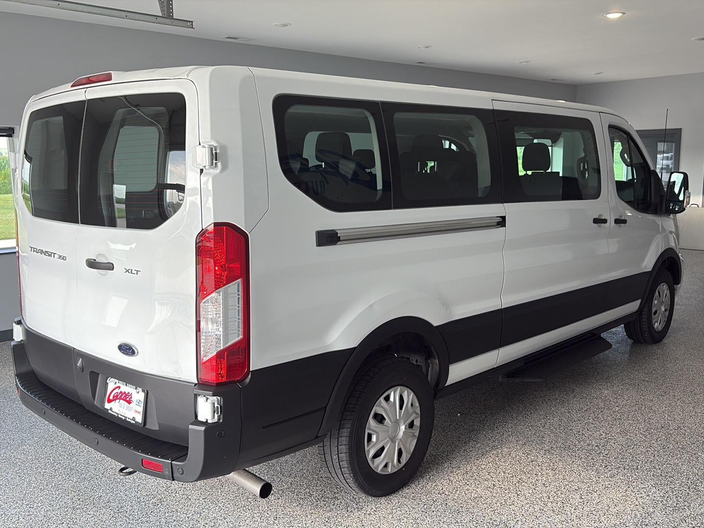 2023 Ford Transit Passenger Wagon XL