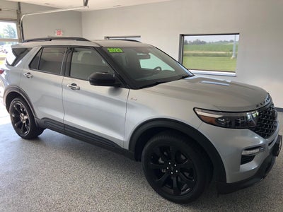 2023 Ford Explorer ST-Line