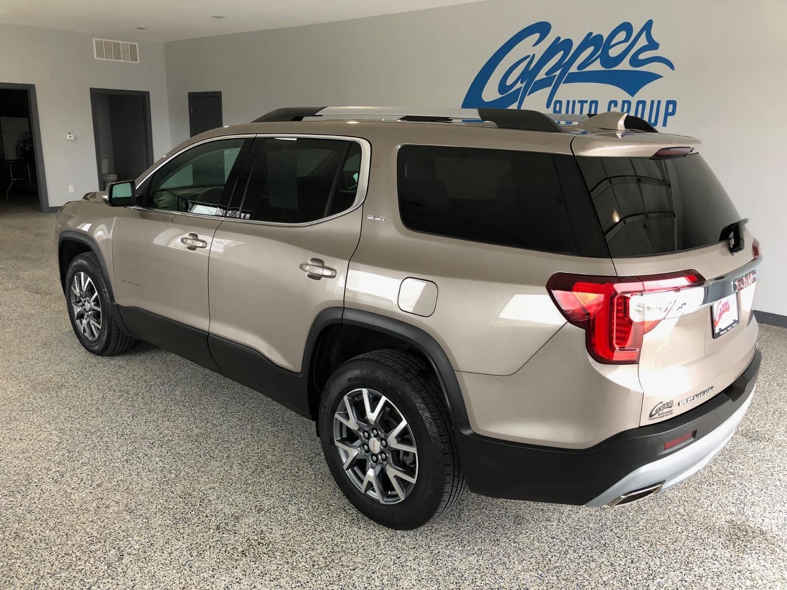 2023 GMC Acadia SLT