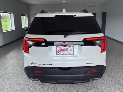2023 GMC Acadia SLT