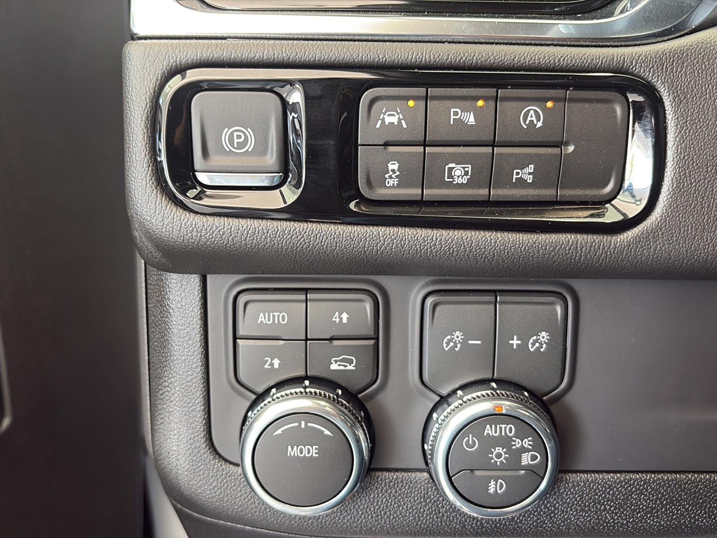 2027 GMC Yukon Denali