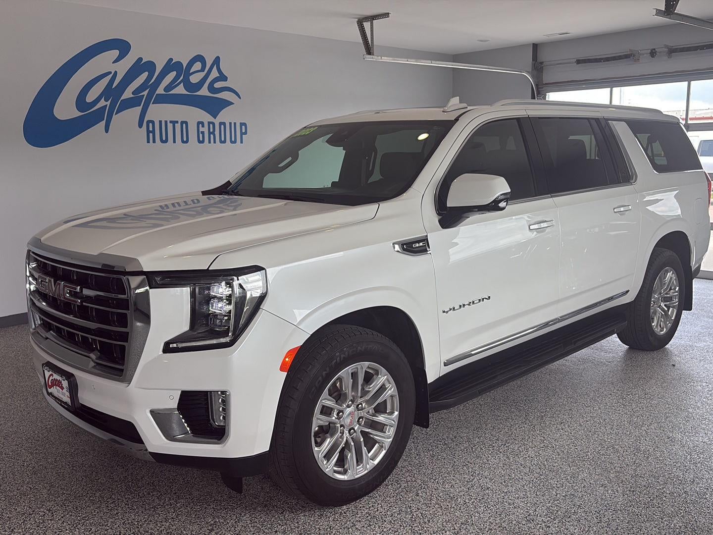 2023 GMC Yukon XL SLT