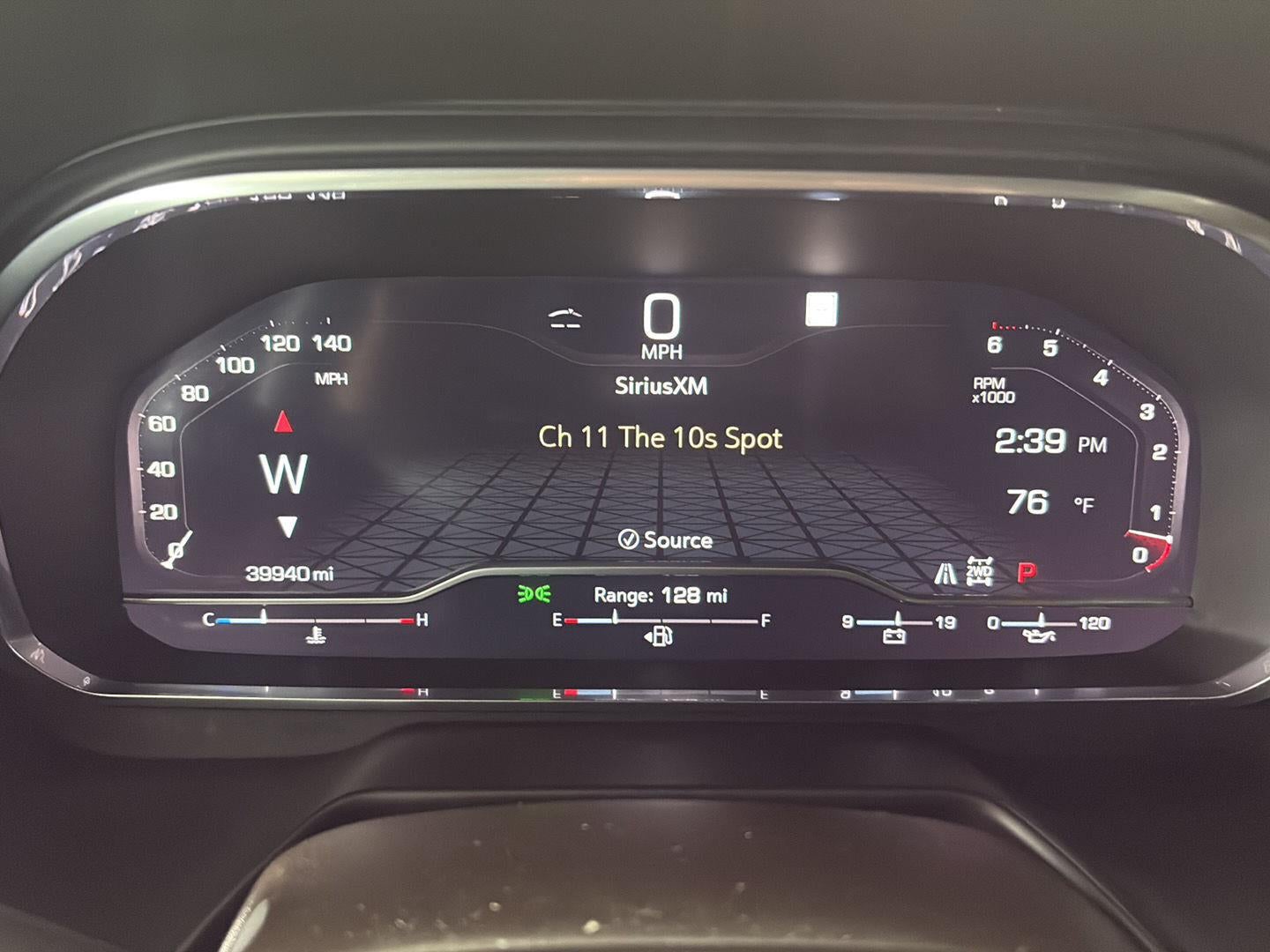2023 GMC Yukon XL SLT