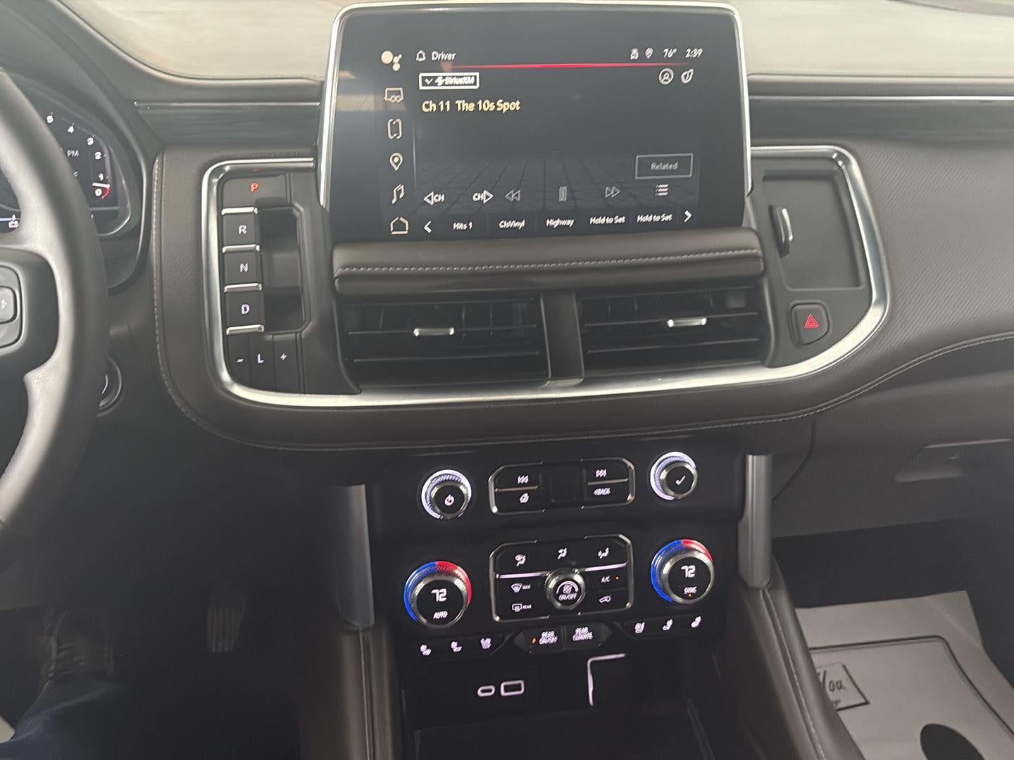 2023 GMC Yukon XL SLT