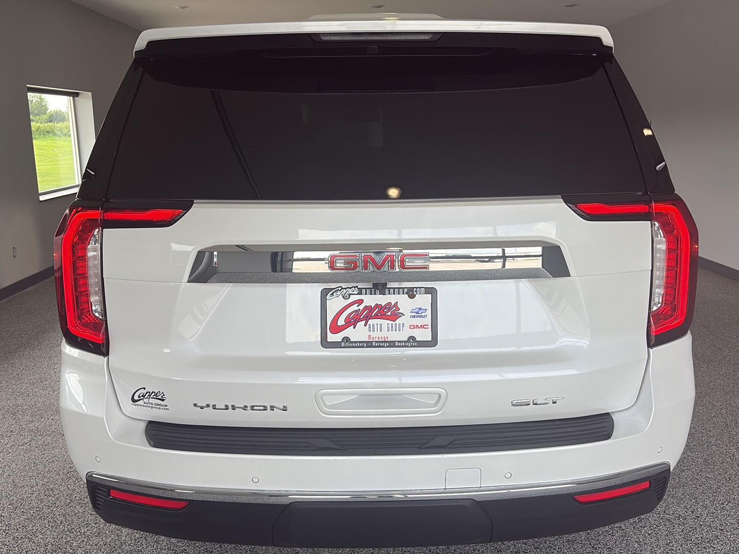 2023 GMC Yukon XL SLT