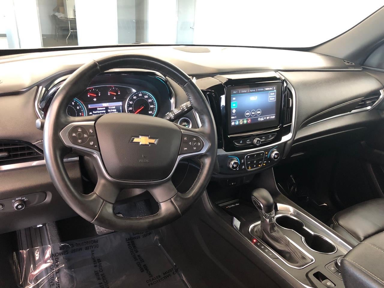 2023 Chevrolet Traverse LT Leather