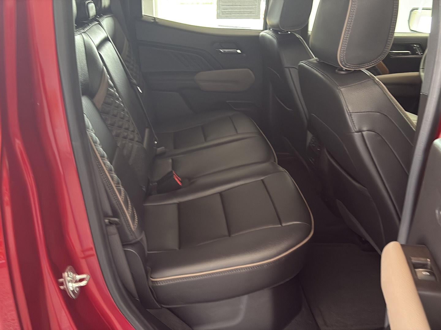 2025 GMC Canyon Denali