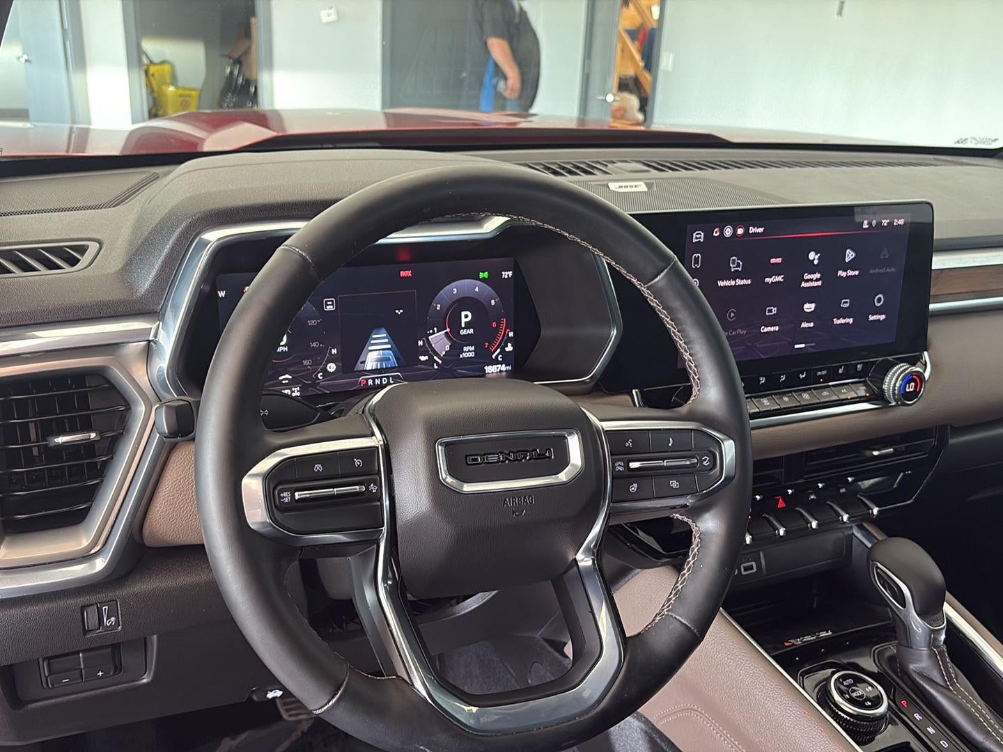 2025 GMC Canyon Denali