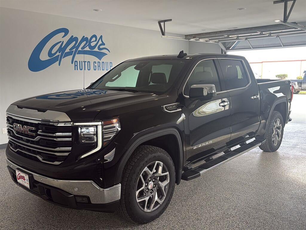 2024 GMC Sierra 1500 SLT