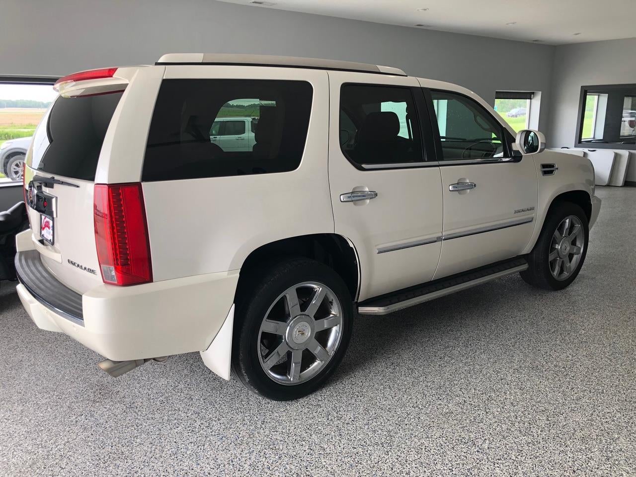 2011 Cadillac Escalade Premium