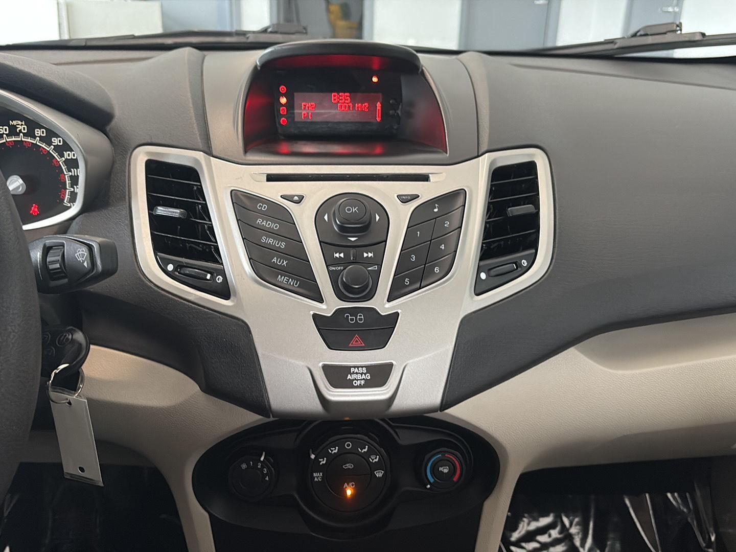 2011 Ford Fiesta SE