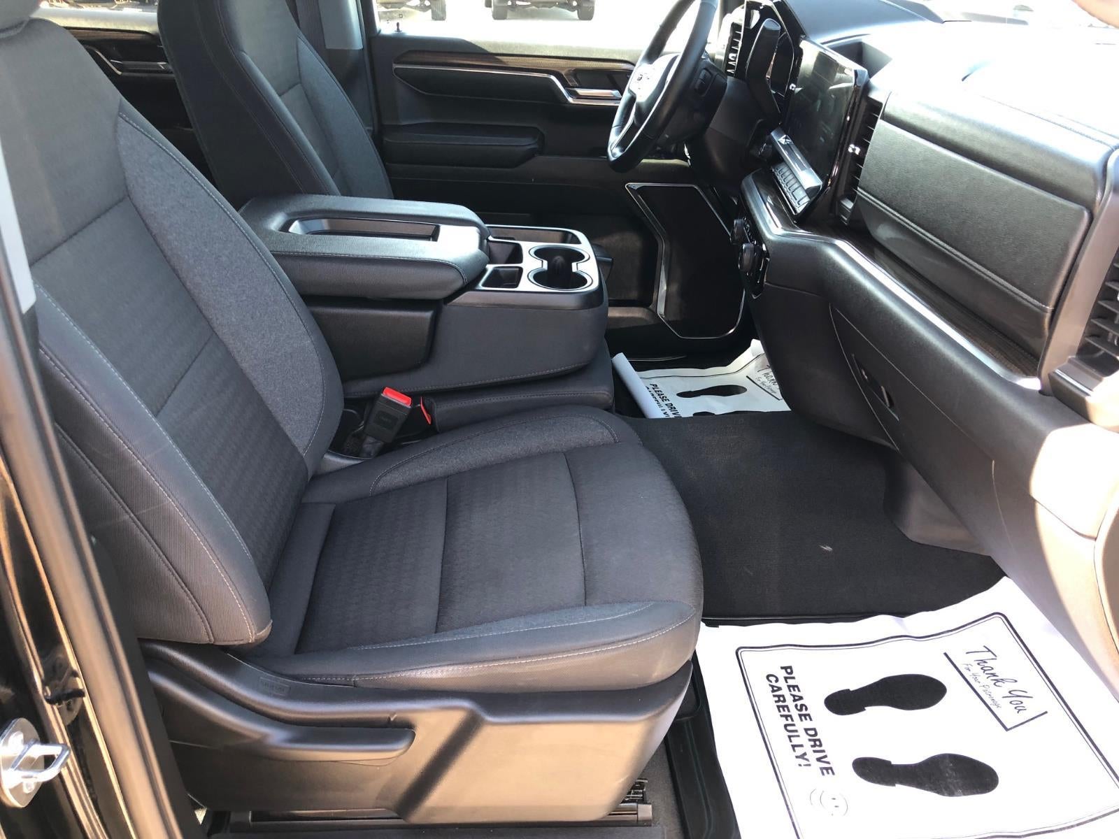 2024 Chevrolet Silverado 1500 LT (2FL)