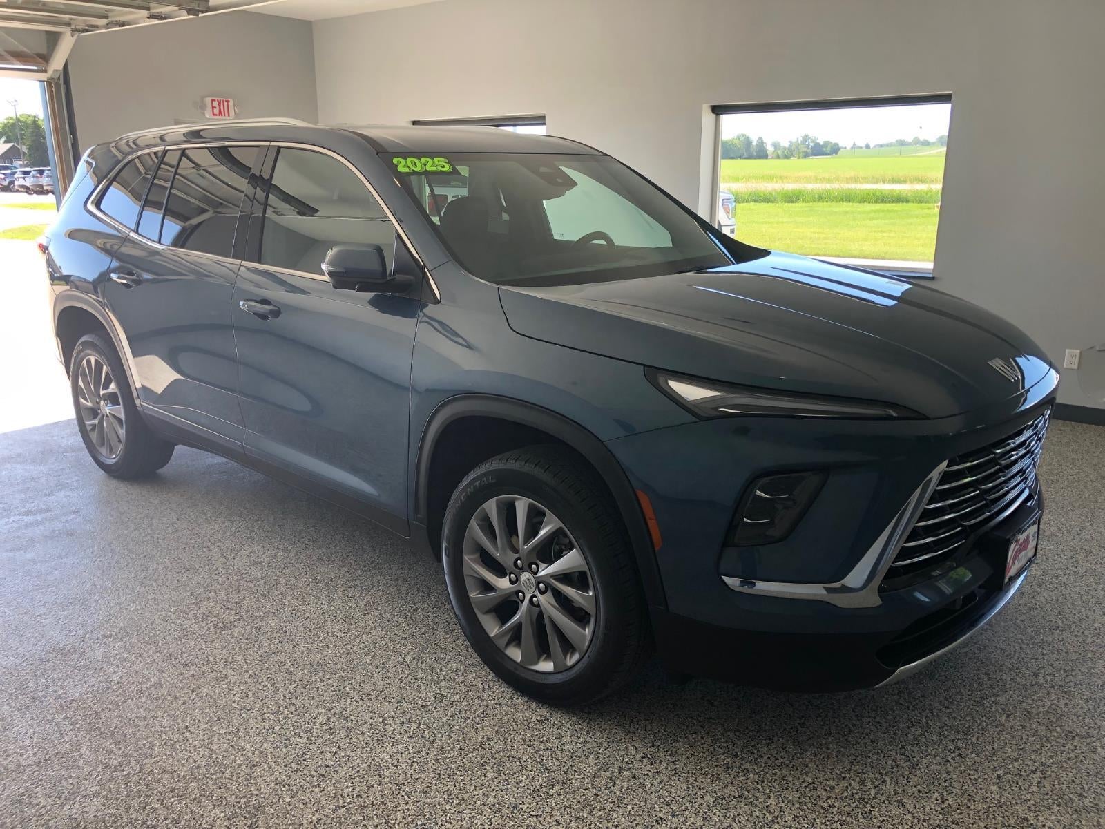 2025 Buick Enclave Preferred
