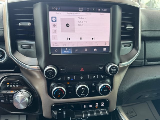 2022 RAM 1500 Laramie Crew Cab 4x4 5'7' Box