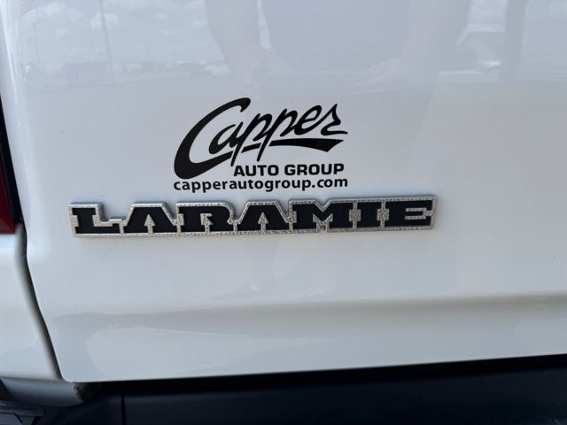2022 RAM 1500 Laramie Crew Cab 4x4 5'7' Box