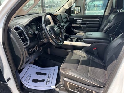 2022 RAM 1500 Laramie Crew Cab 4x4 5'7' Box