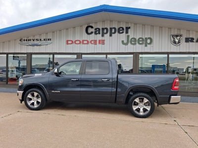 2020 RAM 1500 Laramie Crew Cab 4x4 5'7' Box