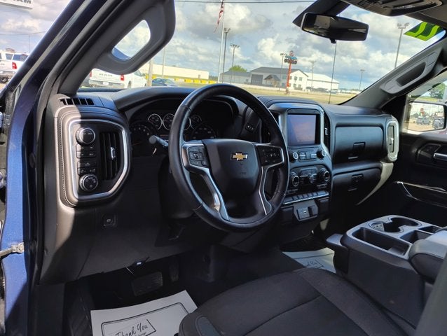 2022 Chevrolet Silverado 1500 LTD 4WD Crew Cab Short Bed LT with 2FL