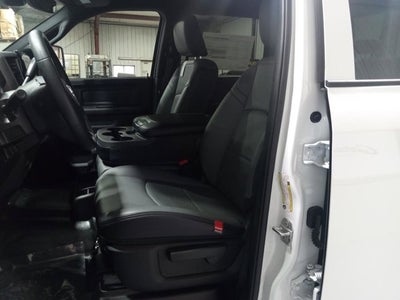 2026 RAM Ram 3500 RAM 3500 TRADESMAN CREW CAB 4X4 6'4' BOX