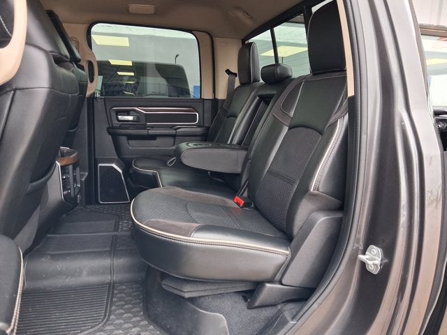 2022 RAM 3500 Laramie Crew Cab 4x4 6'4' Box