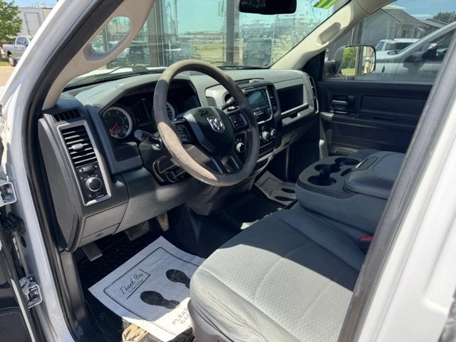 2017 RAM 2500 Tradesman Crew Cab 4x4 6'4' Box