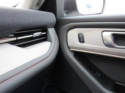 2026 Ford Explorer Active 4x4