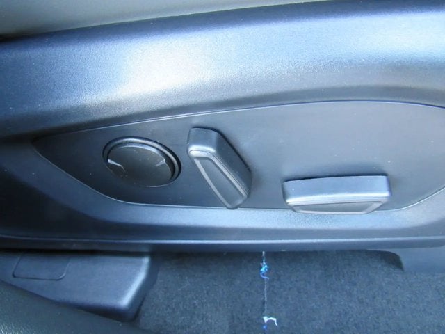 2026 Ford Explorer Active w 200A Pkg