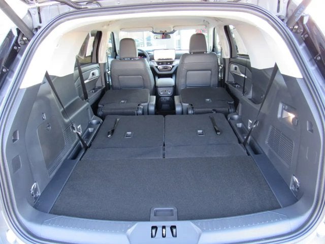 2026 Ford Explorer Active w 200A Pkg
