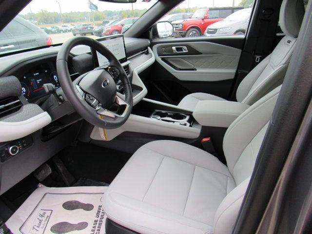 2027 Ford Explorer Platinum