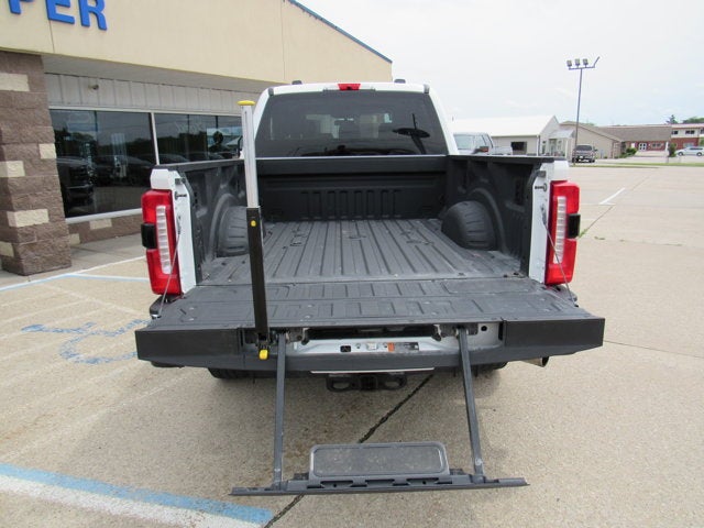 2025 Ford Super Duty F-250 SRW LARIAT
