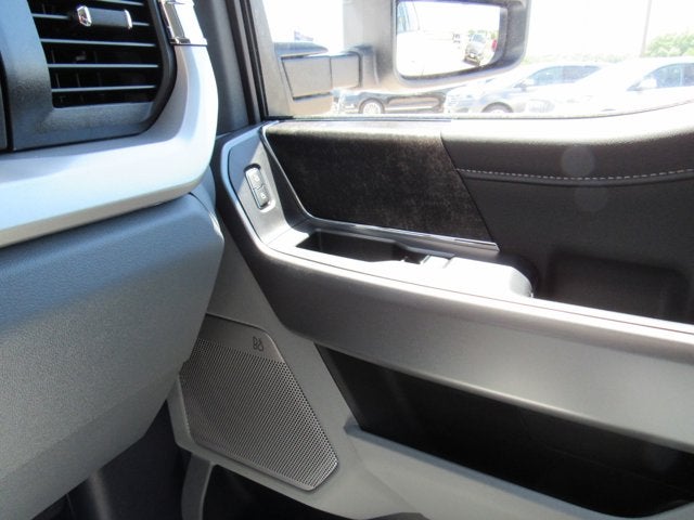2026 Ford Super Duty F-350 SRW XLT