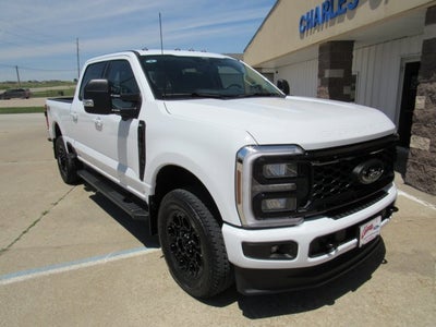 2026 Ford Super Duty F-350 SRW XLT