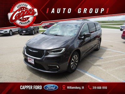 2023 Chrysler Pacifica Hybrid Touring L